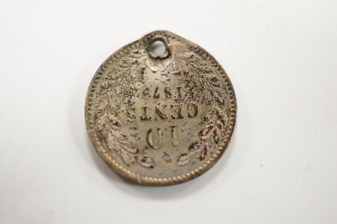 A 19th century white metal mounted tortoiseshell oval snuff box, with inset oval white metal plaque engraved with family crest, unmarked, 10.1cm.
